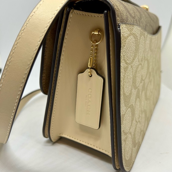 NWOT Coach Large Morgan Crossbody Bag - Picture 4 of 7